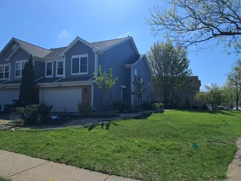1283 Derby Ln, Mundelein, IL 60060