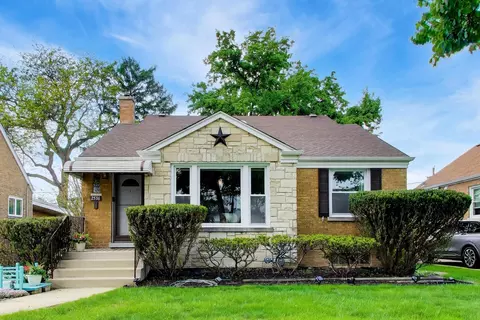 2536 S 5th Ave, North Riverside, IL 60546