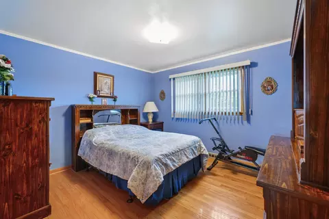 Bedroom - 7730 S Octavia Ave, Bridgeview, IL 60455 photo 1 of 3
