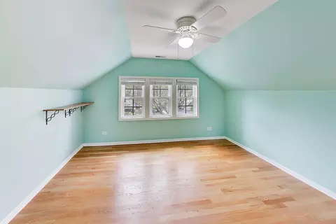 Bedroom - 171 E Cayuga Ave, Elmhurst, IL 60126 photo 5 of 6