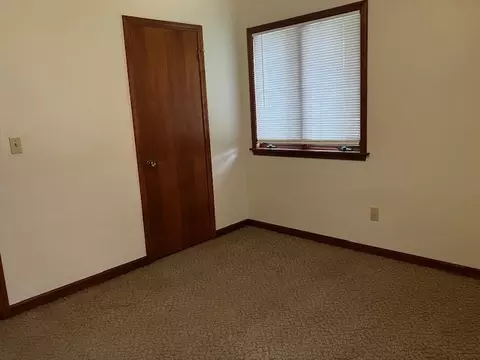 Bedroom - 4015 E 1st Rd, Mendota, IL 61342 photo 5 of 8