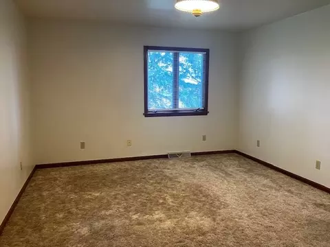 Bedroom - 4015 E 1st Rd, Mendota, IL 61342 photo 1 of 8