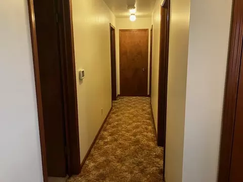 Entry Way - 4015 E 1st Rd, Mendota, IL 61342 photo 2 of 2