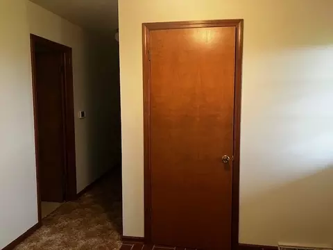 Entry Way - 4015 E 1st Rd, Mendota, IL 61342 photo 1 of 2