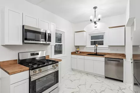 Kitchen - 2905 13th Ave, Moline, IL 61265 photo 1 of 3