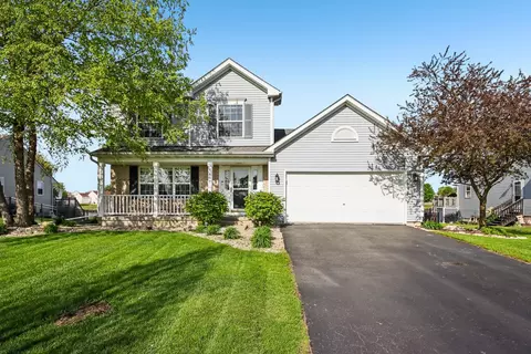 1407 Autumn Ridge Rd, Sandwich, IL 60548