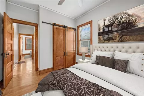 Bedroom - 18 N Worth Ave, Elgin, IL 60123 photo 4 of 5