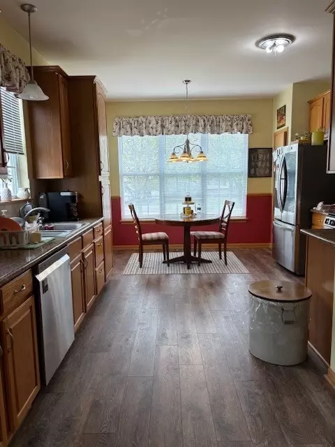 Kitchen - 93 Netherlands Dr, Antioch, IL 60002 photo 1 of 3