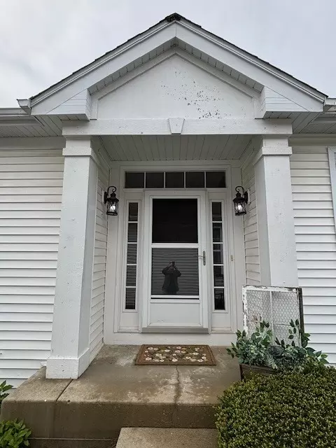 Exterior - 93 Netherlands Dr, Antioch, IL 60002 photo 3 of 5