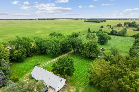 View/Area - 15036 Durkee Rd, Harvard, IL 60033 photo 2 of 3