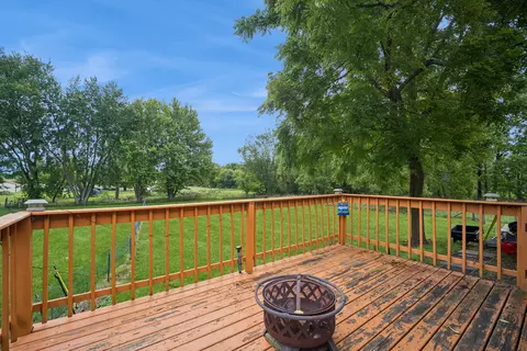 Exterior - 15036 Durkee Rd, Harvard, IL 60033 photo 2 of 5