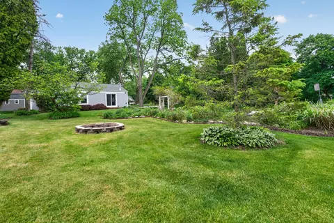 Exterior - 166 Mohawk Trl, Algonquin, IL 60102 photo 11 of 21