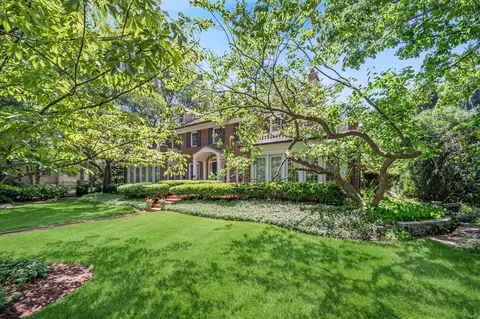 500 Maple St, Winnetka, IL 60093
