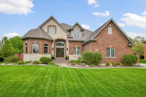 3 N706 Herman Melville Ln, Saint Charles, IL 60175