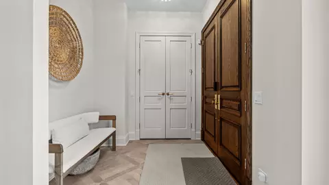 Entry Way - 1500 William St, River Forest, IL 60305 photo 1 of 4