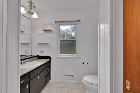 Bath - 64 E Benton St, Oswego, IL 60543 photo 2 of 2