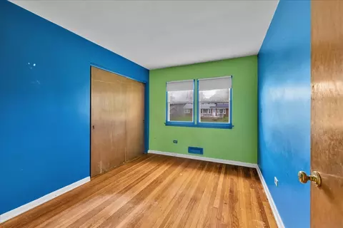 Bedroom - 64 E Benton St, Oswego, IL 60543 photo 1 of 4