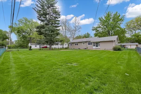 Exterior - 64 E Benton St, Oswego, IL 60543 photo 6 of 7