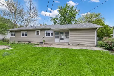 Exterior - 64 E Benton St, Oswego, IL 60543 photo 5 of 7
