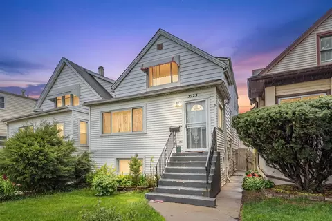 3923 N Newcastle Ave, Chicago, IL 60634