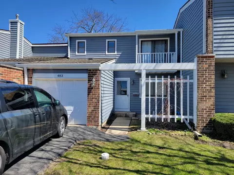 483 Rustic Dr, Wheeling, IL 60090