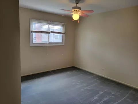 Bedroom - 483 Rustic Dr, Wheeling, IL 60090 photo 3 of 7