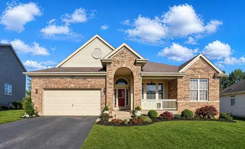1255 Waterfront Ln, Pingree Grove, IL 60140
