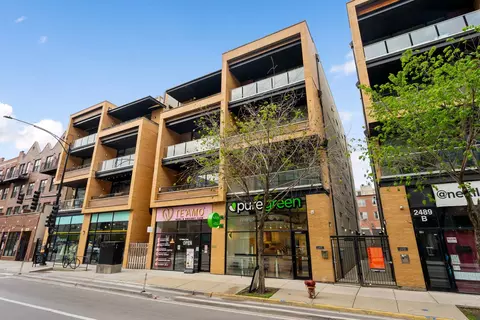 2495 N Milwaukee Ave #4N, Chicago, IL 60647