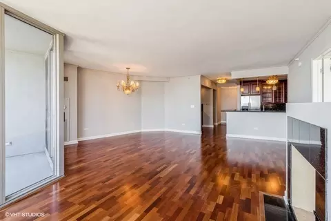 Living - 420 E Waterside Dr #2214, Chicago, IL 60601 photo 3 of 9