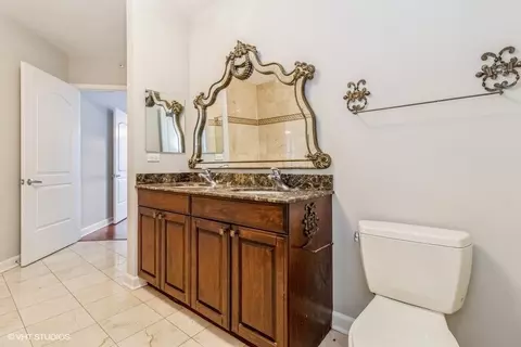 Bath - 420 E Waterside Dr #2214, Chicago, IL 60601 photo 2 of 4
