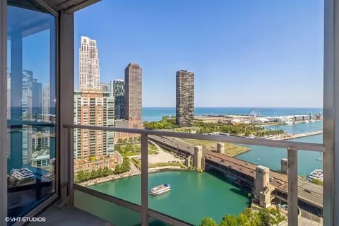 View/Area - 420 E Waterside Dr #2214, Chicago, IL 60601 photo 1 of 2