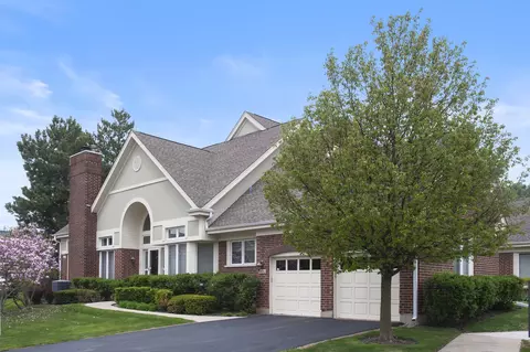 4436 Four Winds Ln, Northbrook, IL 60062
