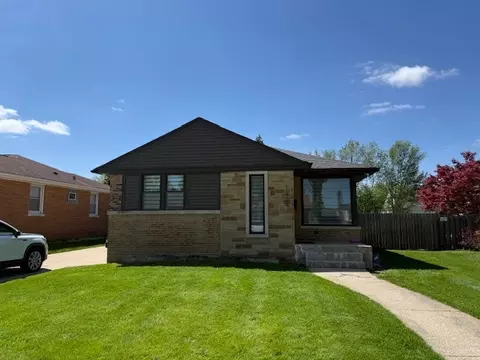1934 Belleview Ave, Westchester, IL 60154
