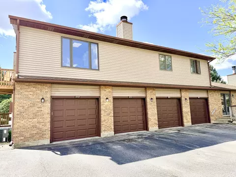 1848 Kerrybrook Ct #1848, Sycamore, IL 60178
