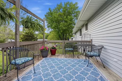 Exterior - 709 Kathleen Dr, Normal, IL 61761 photo 5 of 11