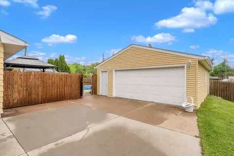 Other - 603 12th Ave, Hampton, IL 61256 photo 10 of 10
