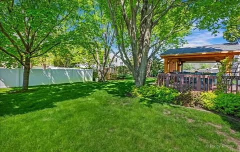 1461 Newcastle Ln, Bartlett, IL 60103 photo 29