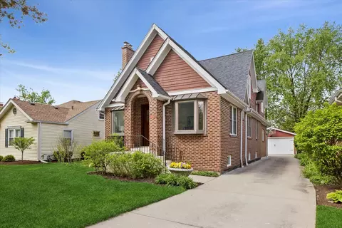 5116 Woodland Ave, Western Springs, IL 60558