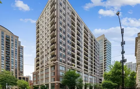 451 W Huron St #711, Chicago, IL 60654