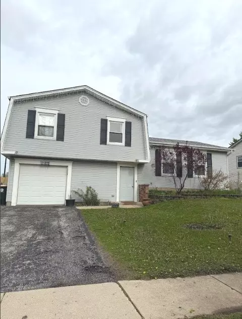 1469 William Clifford Ln, Elk Grove Village, IL 60007