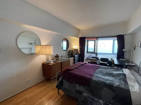 Bedroom - 175 E Delaware Pl #5604, Chicago, IL 60611 photo 2 of 5