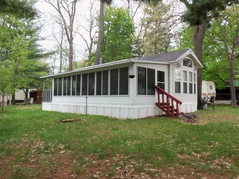 7 150 Woodhaven, Sublette, IL 61367