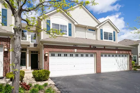 11965 Brunschon Ln, Huntley, IL 60142