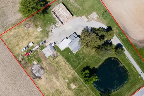View/Area - 13988 Tower Rd, Richview, IL 62877 photo 2 of 5