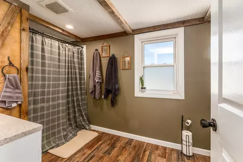 Bath - 13988 Tower Rd, Richview, IL 62877 photo 1 of 2
