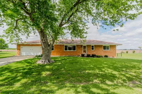 200 W Winslow St, Danvers, IL 61732