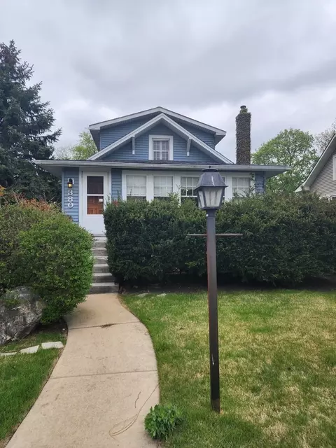 380 S Fairview Ave, Elmhurst, IL 60126