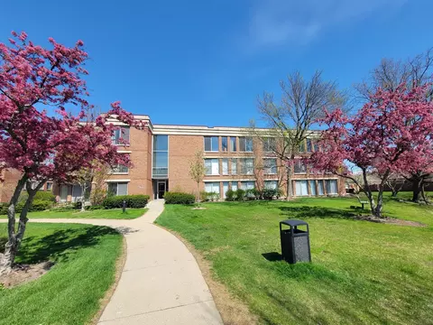 Undisclosed, Deerfield, IL 60015