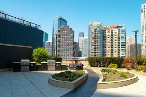 Exterior - 420 E Waterside Dr #4114, Chicago, IL 60601 photo 2 of 6