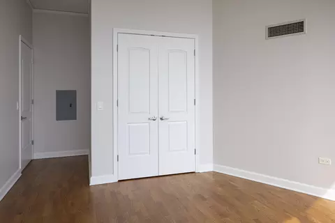 Bedroom - 420 E Waterside Dr #4114, Chicago, IL 60601 photo 4 of 5